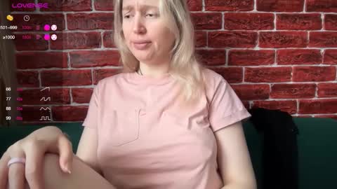 citrusblissss online show from 11/26/25, 03:29