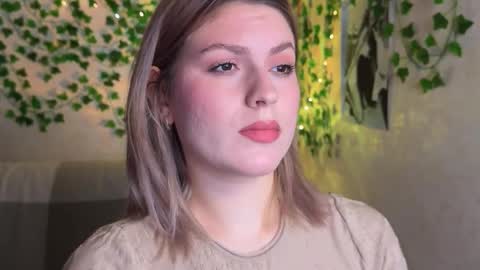 karina online show from 11/23/25, 02:28