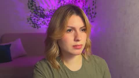 karina online show from 02/15/26, 05:20