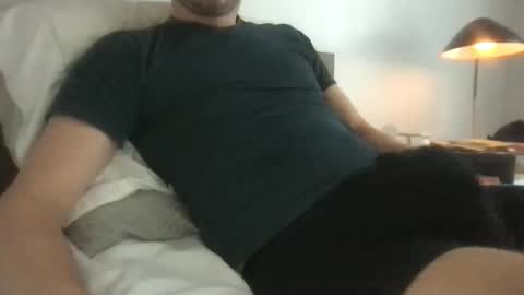 Snapshot of citylights136 chatting on 09/28/25, 08:36 citylights136 online show from 09/28/25, 08:36