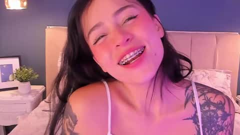 Anna online show from 05/08/26, 04:40