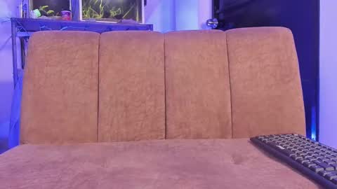 cj_davis1 online show from 11/11/25, 02:39