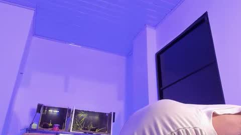 cj_davis1 online show from 12/02/25, 01:33