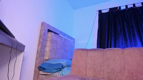 cj_davis1 online show from 02/15/26, 02:52