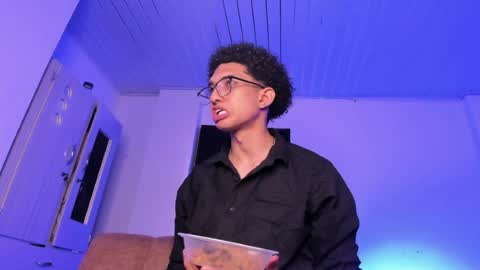 cj_davis1 online show from 03/31/26, 02:35