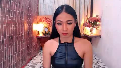 Snapshot of cjhotfucker chatting on 12/02/24, 11:12 CJ online show from 12/02/24, 11:12