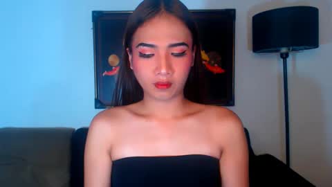 Snapshot of cjhotfucker chatting on 02/03/25, 10:21 CJ online show from 02/03/25, 10:21