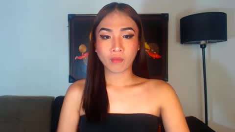 Snapshot of cjhotfucker chatting on 02/05/25, 10:44 CJ online show from 02/05/25, 10:44