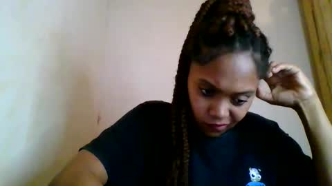 ckamilla45 online show from 10/29/25, 07:54