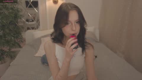 Snapshot of claire_bennett chatting on 09/16/25, 11:06 Claire Bennett online show from 09/16/25, 11:06