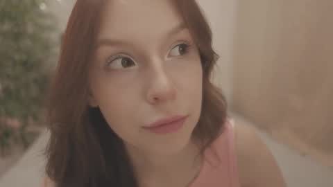 Snapshot of claire_bennett chatting on 10/03/25, 11:57 Claire Bennett online show from 10/03/25, 11:57