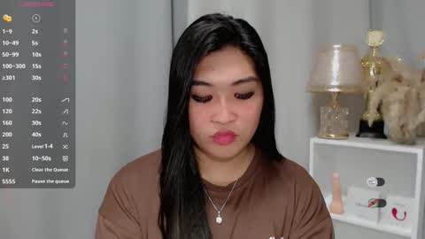 CLAIRE online show from 04/25/26, 01:41