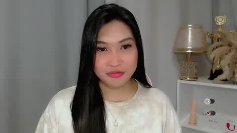 CLAIRE online show from 05/03/26, 06:19