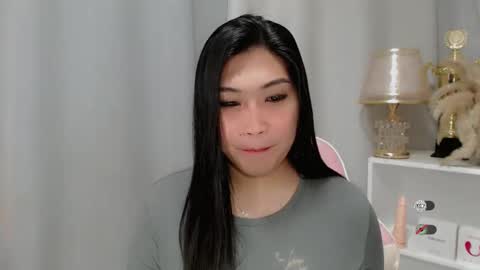 CLAIRE online show from 05/08/26, 05:35