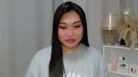 CLAIRE online show from 05/16/26, 12:15