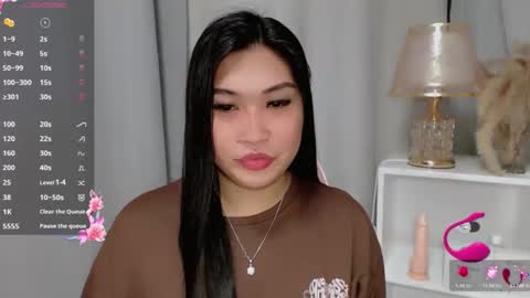 CLAIRE online show from 06/09/26, 05:19