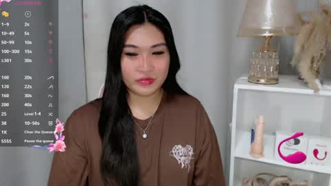 CLAIRE online show from 06/22/26, 06:05