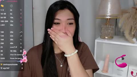 CLAIRE online show from 07/19/26, 07:23
