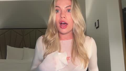 clairebrooksxo online show from 04/16/26, 12:22