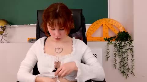 Claire online show from 01/18/26, 03:16