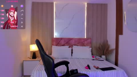 clairemillerx online show from 07/06/26, 08:00