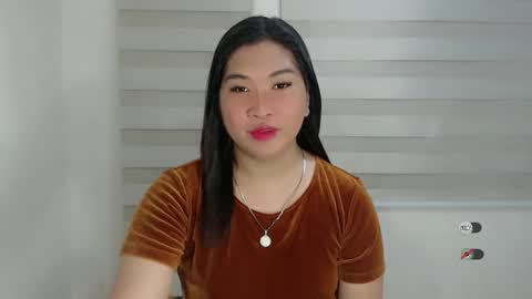 CLAIRE online show from 01/28/25, 05:54