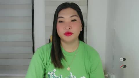 CLAIRE online show from 02/19/25, 06:22