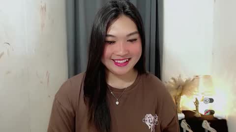 CLAIRE online show from 09/17/25, 05:53