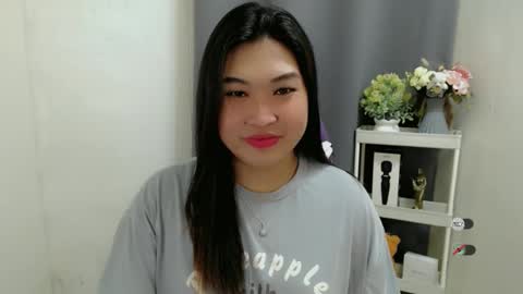 CLAIRE online show from 09/17/25, 10:22