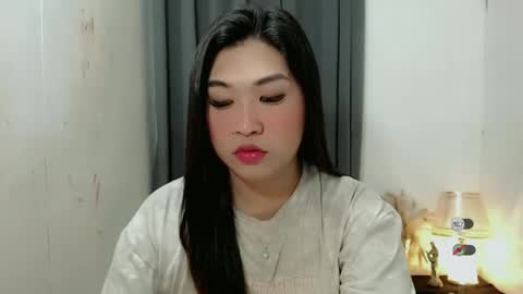 CLAIRE online show from 10/15/25, 05:24