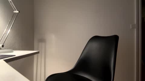 clamshive7 online show from 11/05/25, 02:44