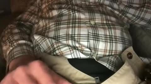 Snapshot of clamwatcher01 chatting on 02/04/25, 03:54 clamwatcher01 online show from 02/04/25, 03:54