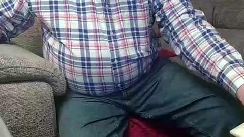 Snapshot of clanard chatting on 03/05/25, 10:21 clanard online show from 03/05/25, 10:21