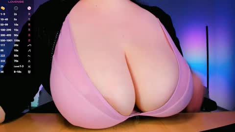 Clara  online show from 02/16/25, 12:19