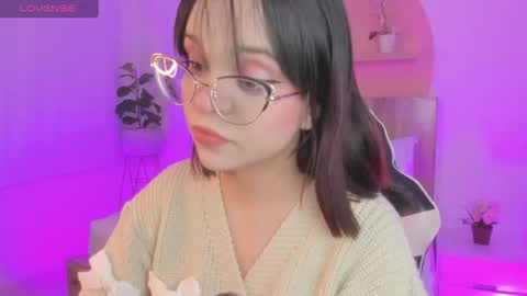 Snapshot of clara_lu chatting on 07/07/26, 02:36 C L A R A online show from 07/07/26, 02:36