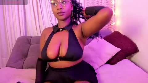 Clara online show from 07/23/26, 02:20