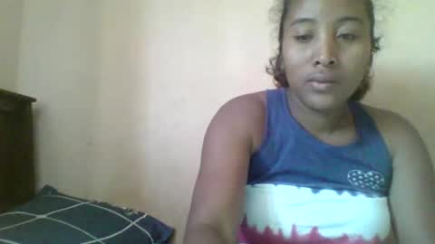 Clarah0123 online show from 09/29/25, 08:30