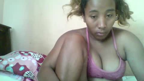 Clarah0123 online show from 10/11/25, 08:13