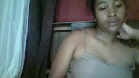 Clarah0123 online show from 02/04/26, 07:09