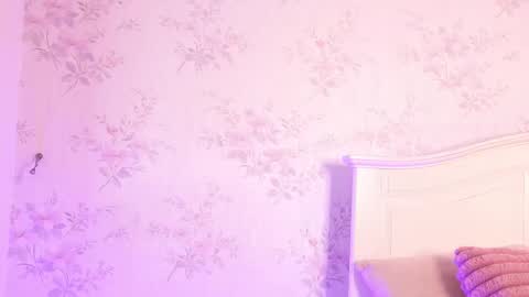 ClaraHazel online show from 11/29/25, 05:21