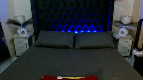 clara online show from 12/15/25, 05:17