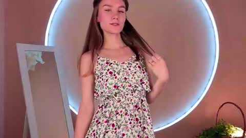 Claire online show from 10/16/25, 09:21