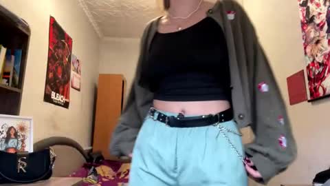 Karolina online show from 02/26/26, 01:43