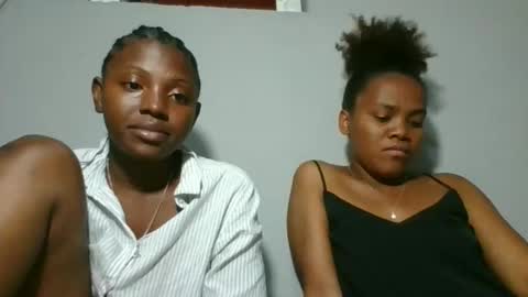 Snapshot of clarisse98 chatting on 11/16/25, 05:40 clarisse98 online show from 11/16/25, 05:40