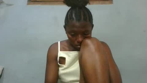 Snapshot of clarisse98 chatting on 11/20/25, 05:40 clarisse98 online show from 11/20/25, 05:40