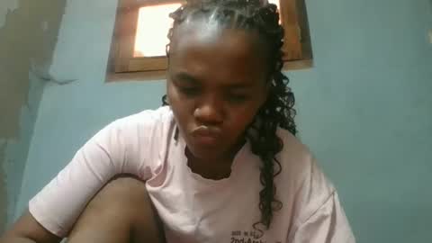 Snapshot of clarisse98 chatting on 11/30/25, 03:10 clarisse98 online show from 11/30/25, 03:10