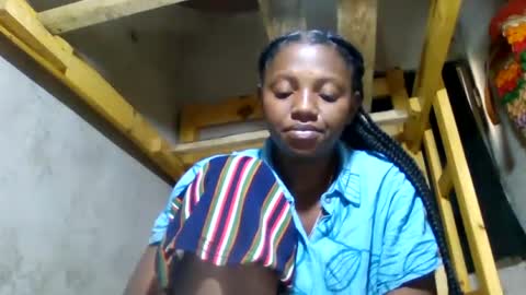 clarisse98 online show from 06/12/26, 08:24