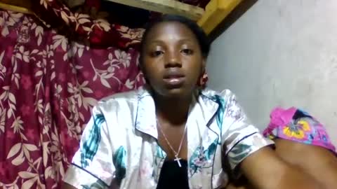 clarisse98 online show from 06/18/26, 09:36