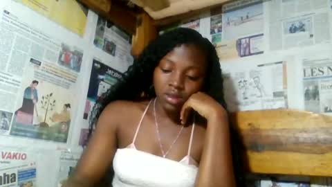 clarisse98 online show from 07/07/26, 06:47