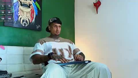 Juanpaindependent model online show from 02/18/26, 10:06